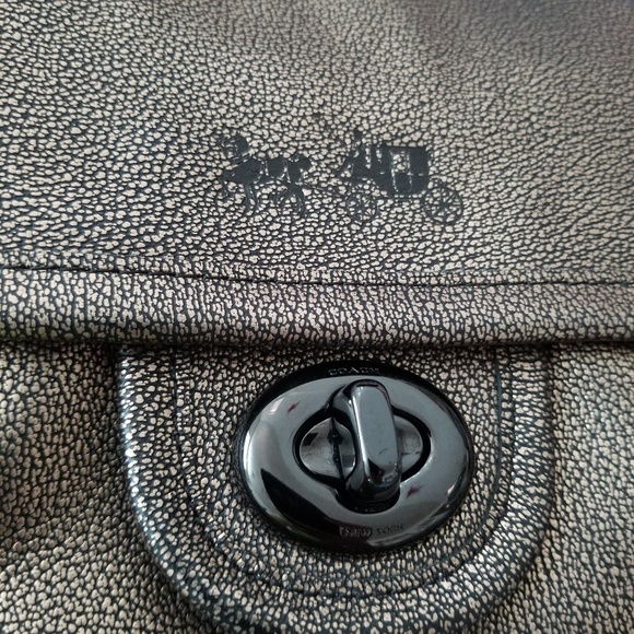 🐸Coach RANGER FLAP CROSSBODY METALLIC - Picture 4 of 8